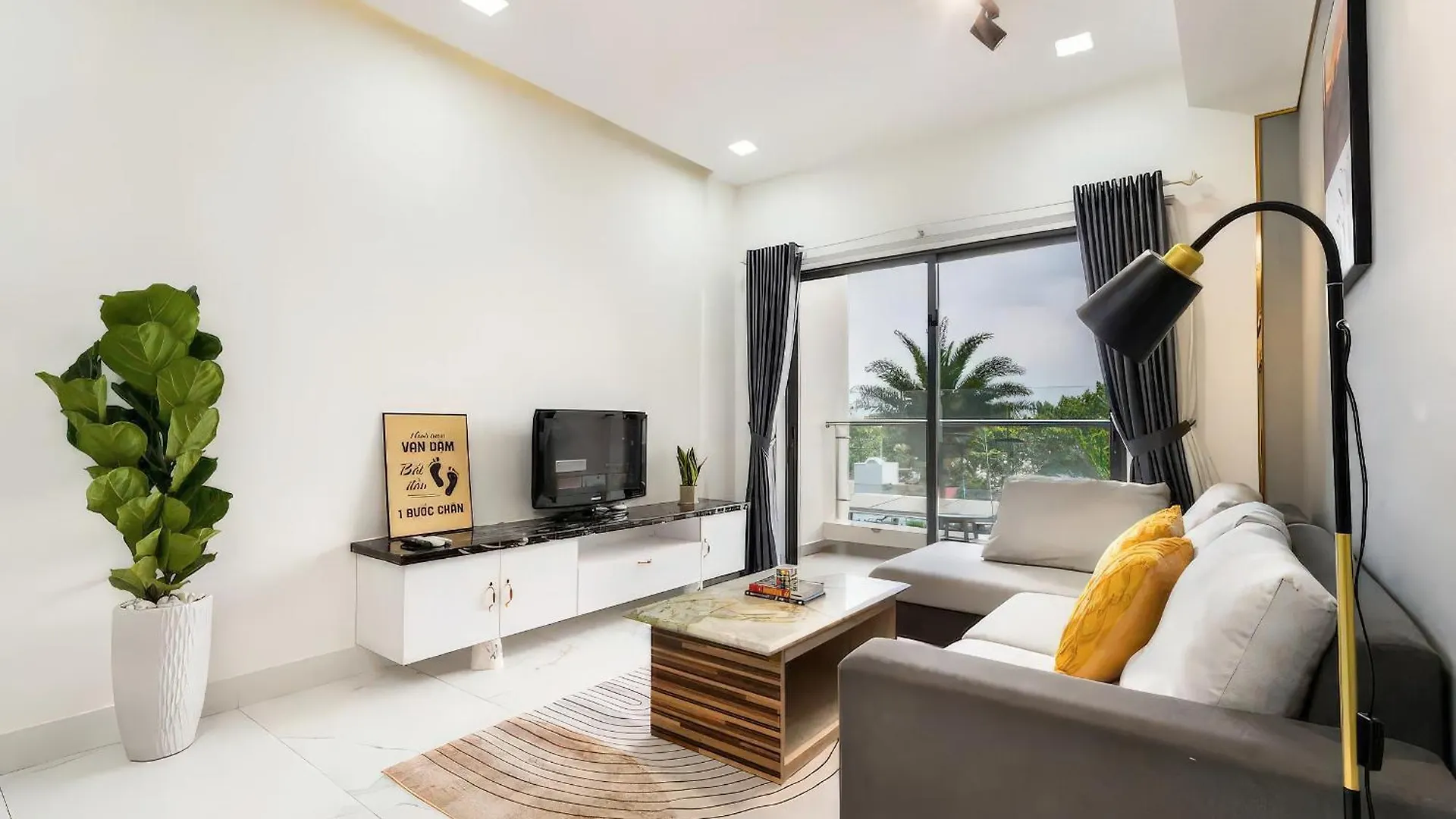 The Everich Infinity - China Town Apartment Ho Chi Minh City