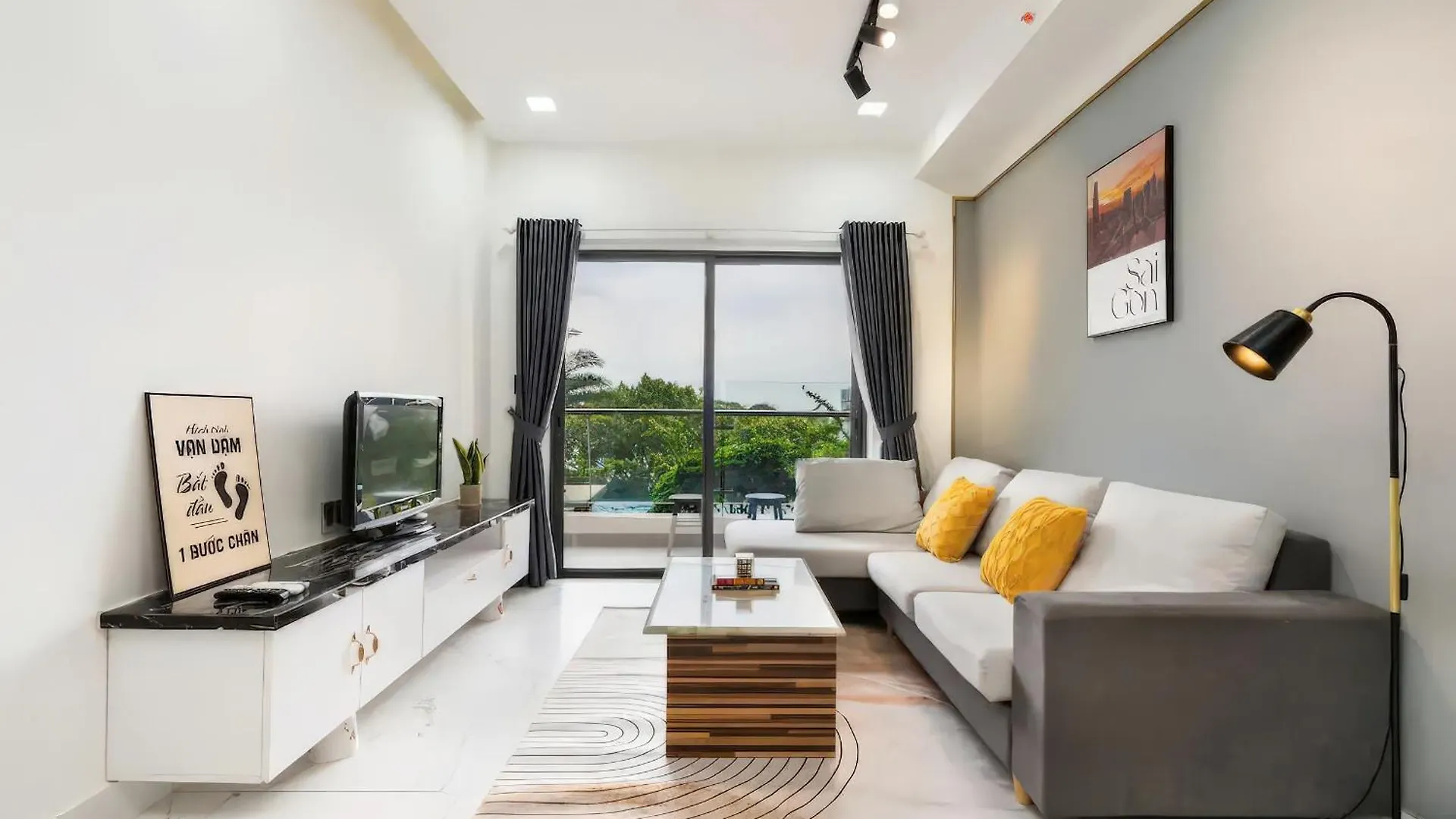 The Everich Infinity - China Town Apartment Ho Chi Minh City