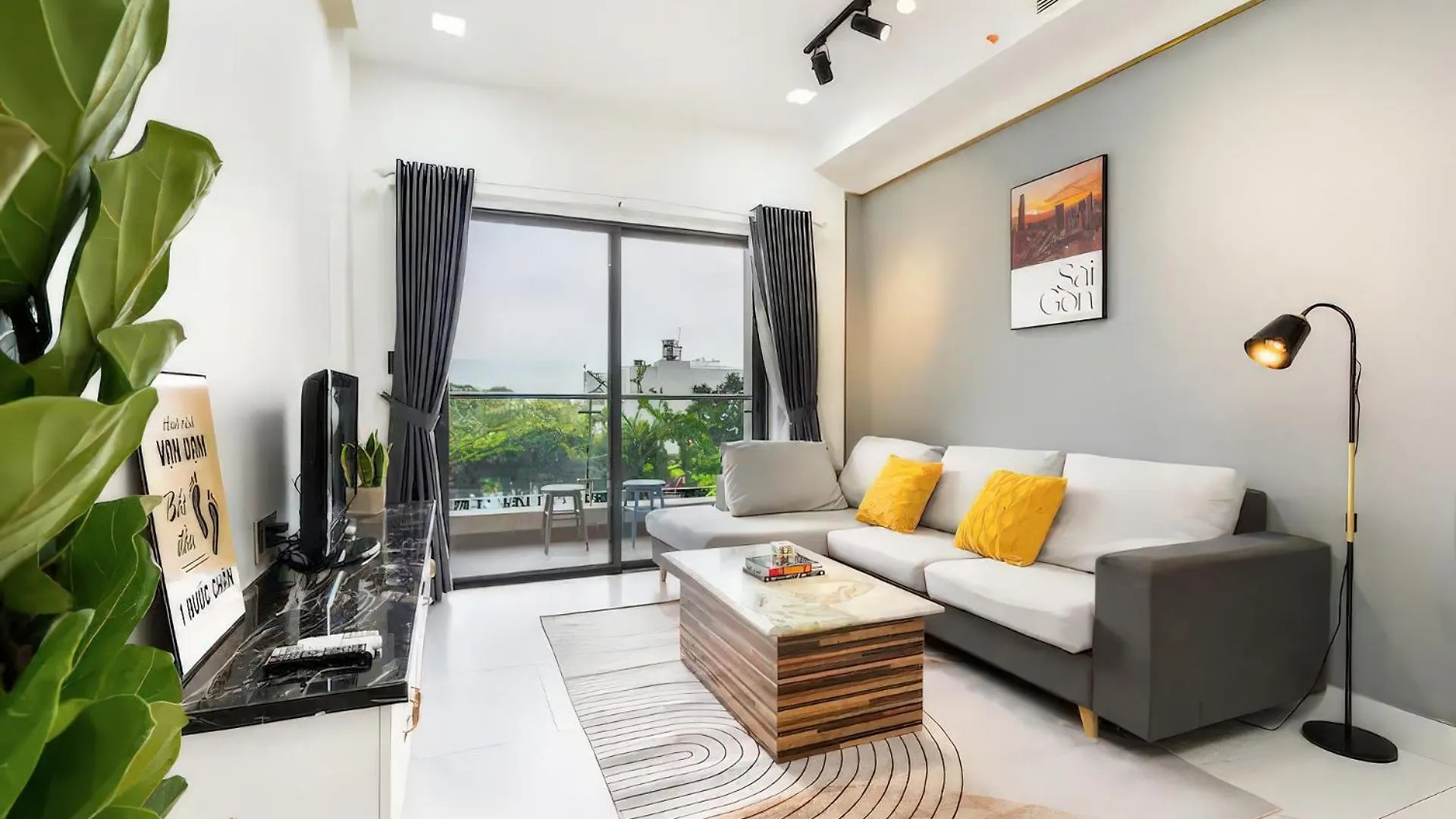 The Everich Infinity - China Town Apartment Ho Chi Minh City