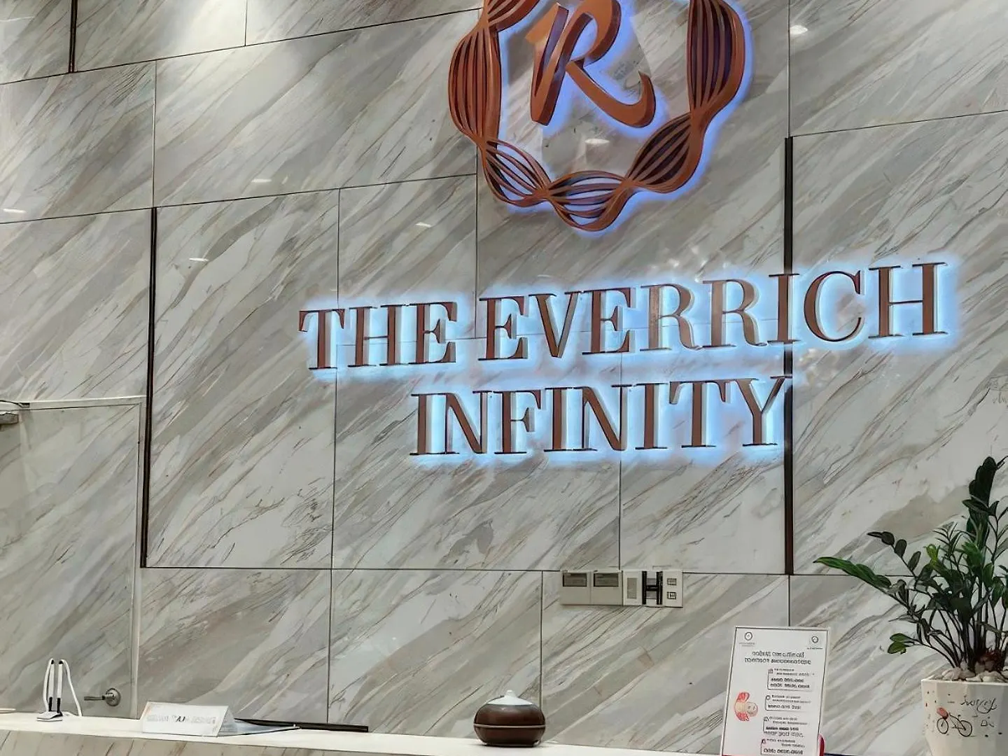 The Everich Infinity - China Town Apartment Ho Chi Minh City