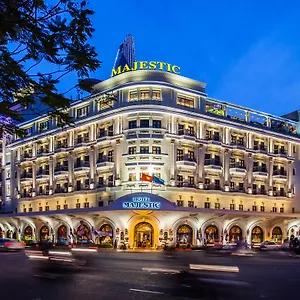 5* מלון Majestic Saigon